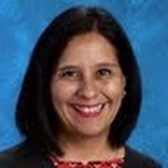 Meet your Posher, Stephanie - Picture 1 of 1